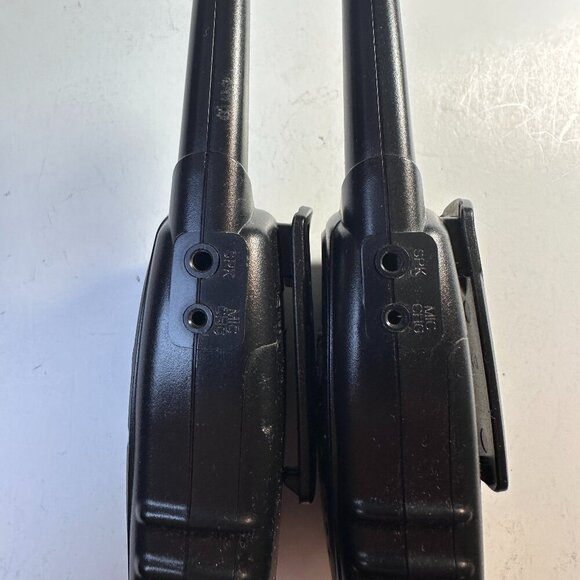 MIDLAND LXT80 TWO-WAY 2 RADIO SET, 22 CHANELS SHORT RANGE WALKIE TALKIE, BLACK - Picture 10 of 11